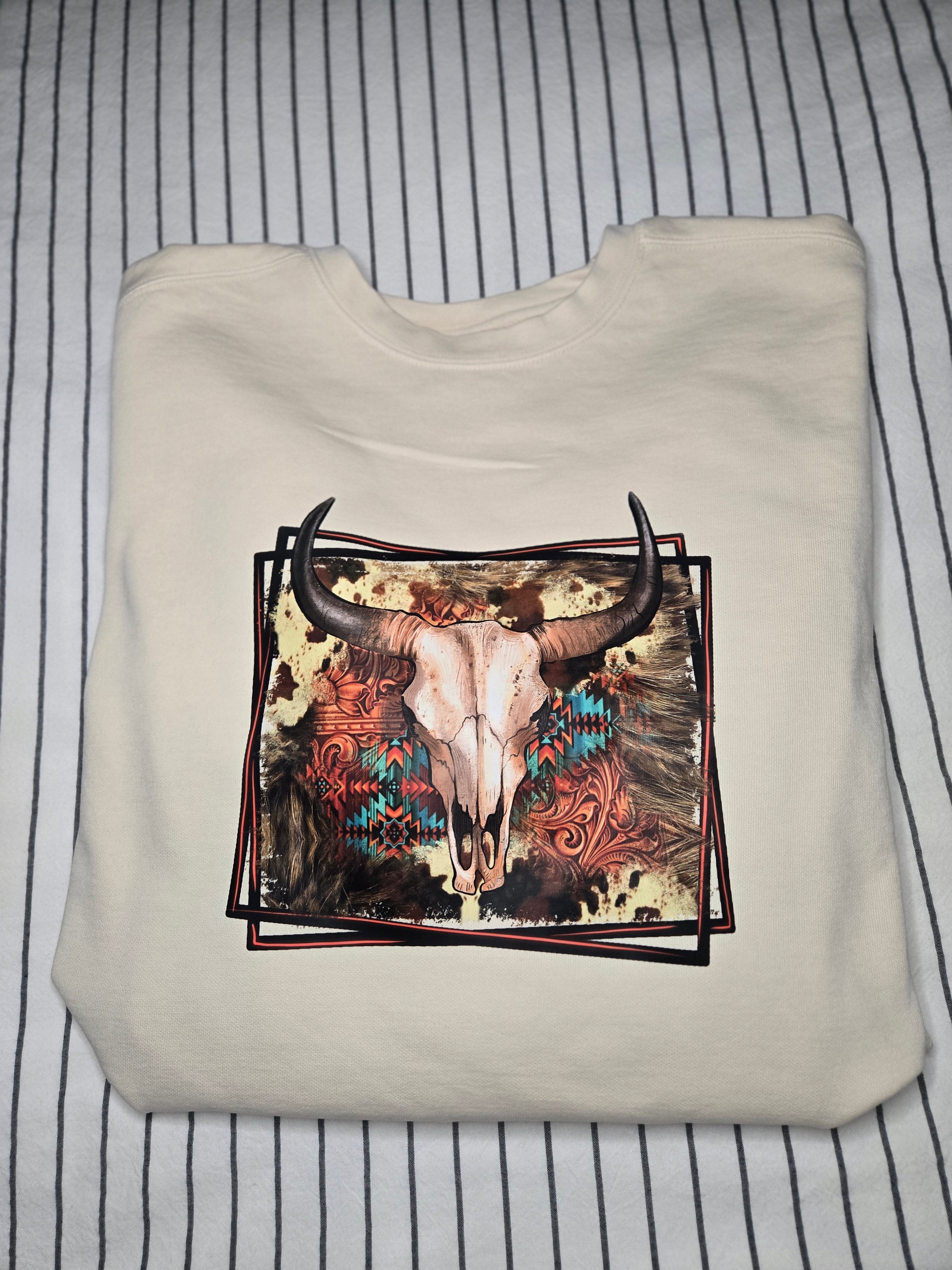Women's Western crewneck