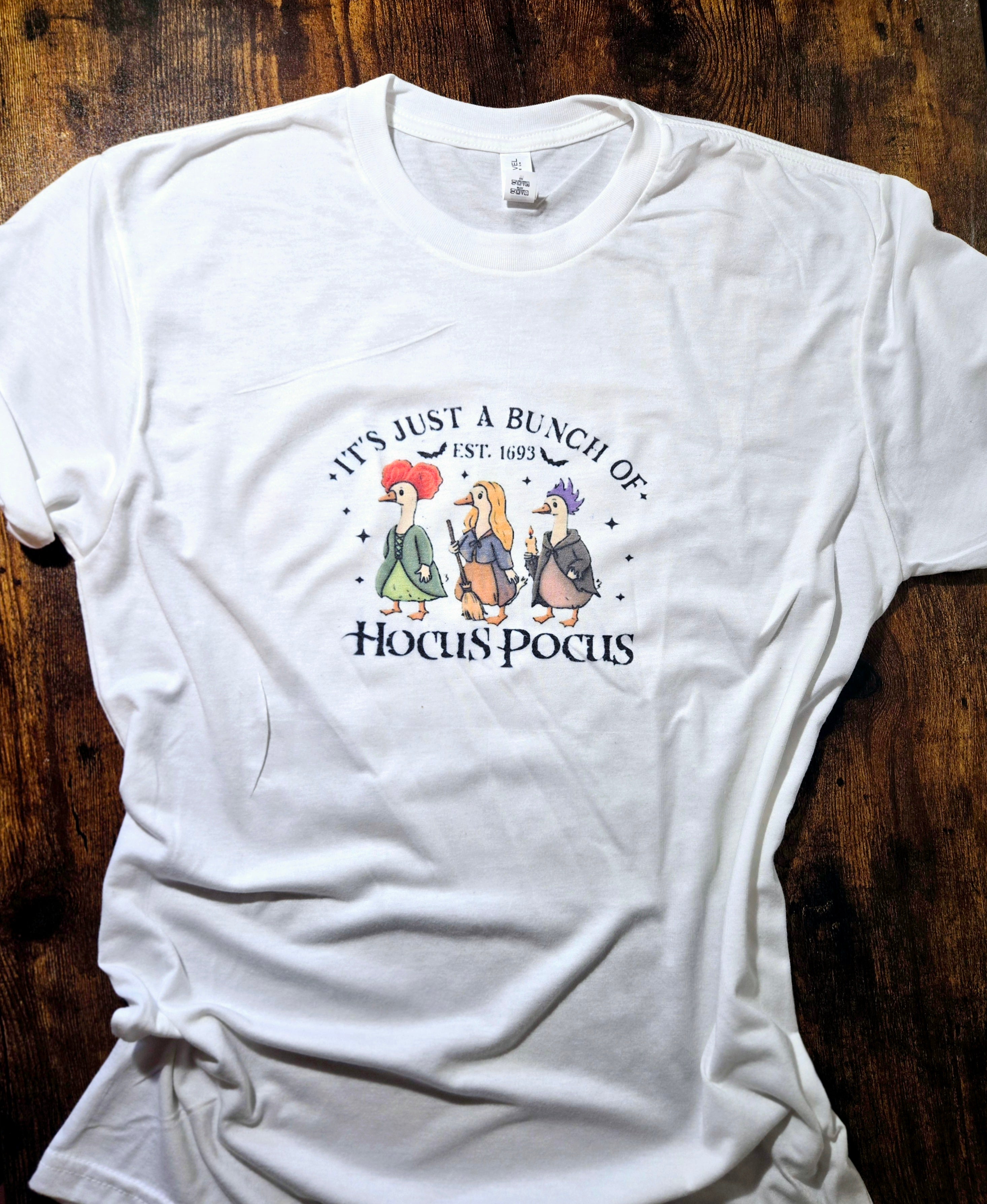 "Hocus Pocus" Women's fall tee